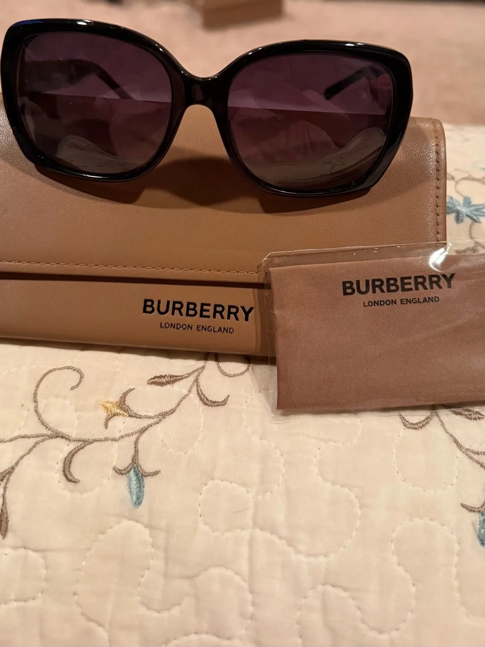 Burberry Black Frame Sunglasses with Tan Case